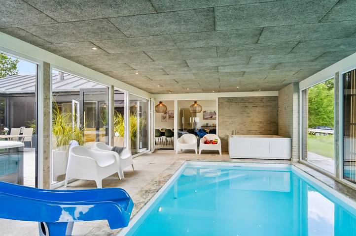 Ferienhaus für 22 Personen, mit Terrasse und Sauna sowie Whirlpool, mit Haustier in Bønnerup Strand - 2