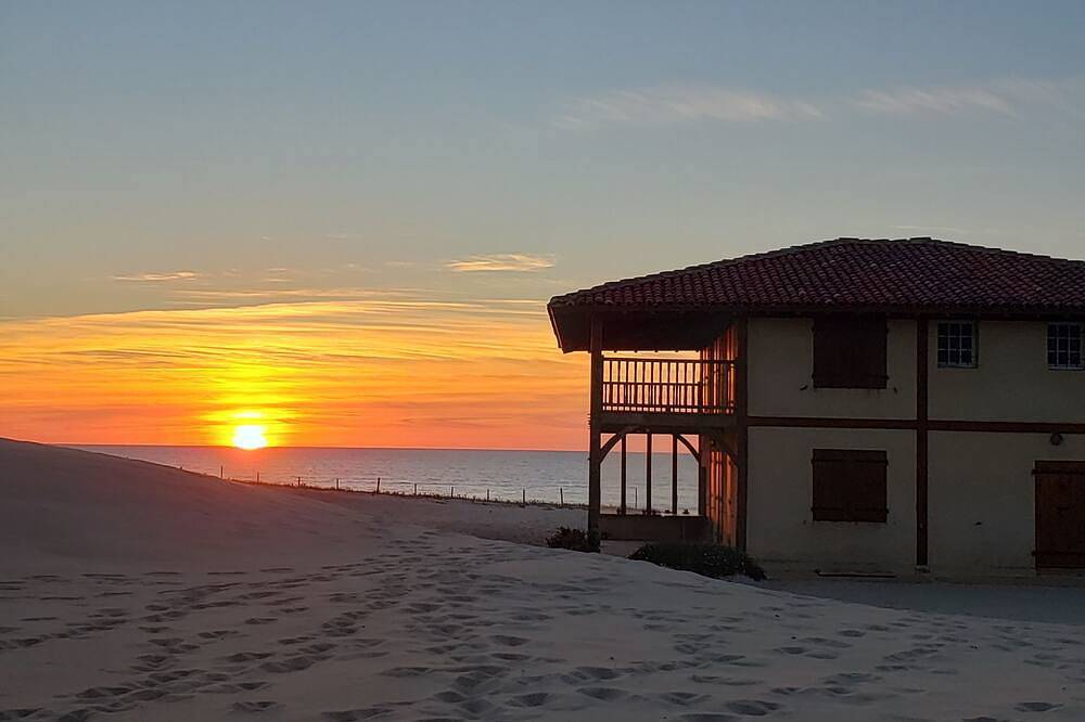 House On The Dune Sleeps 5 in Vielle-Saint-Girons, Côte d’Argent