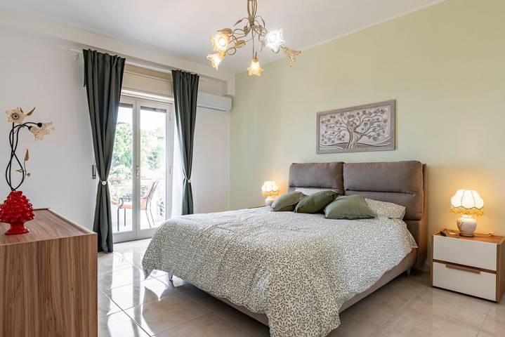 Gîte pour 6 personnes, avec balcon à Taormina - 4