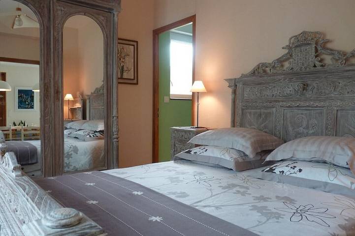 Location de vacances pour 8 personnes, avec jardin et terrasse dans Le Cabellou - 2