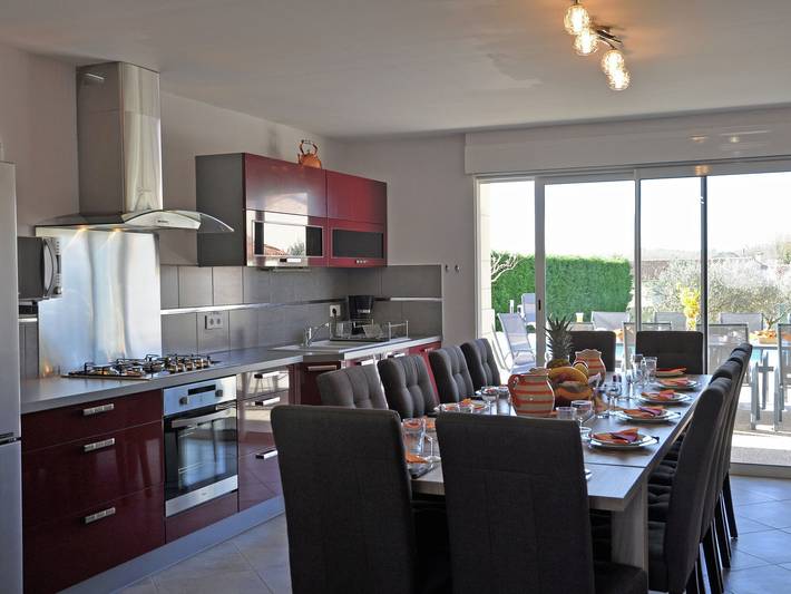 Ferienhaus für 12 Personen, mit Balkon und Terrasse sowie Garten und Pool in Gard - 3