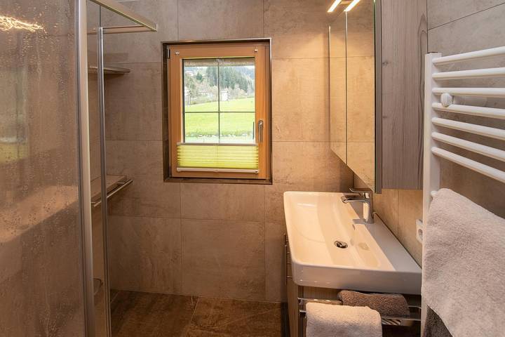 Ganze Ferienwohnung, Ferienwohnung für 1 - 4  Personen in Loferer und Leoganger Steinberge, Fieberbrunn