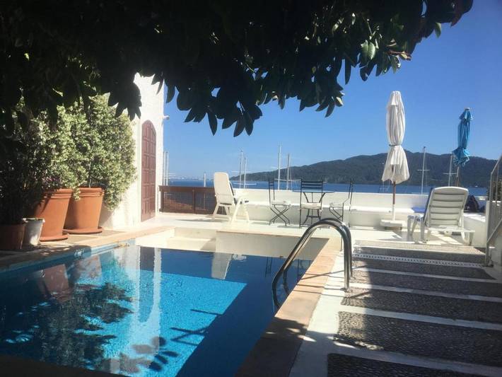 Ferienwohnung für 2 Personen, mit Garten und Ausblick sowie Pool und Terrasse - 1