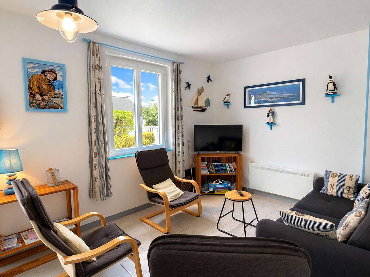 Gemütliches Ferienhaus mit eingezäuntem Garten in Strandnähe in Île-Grande, Pleumeur-Bodou
