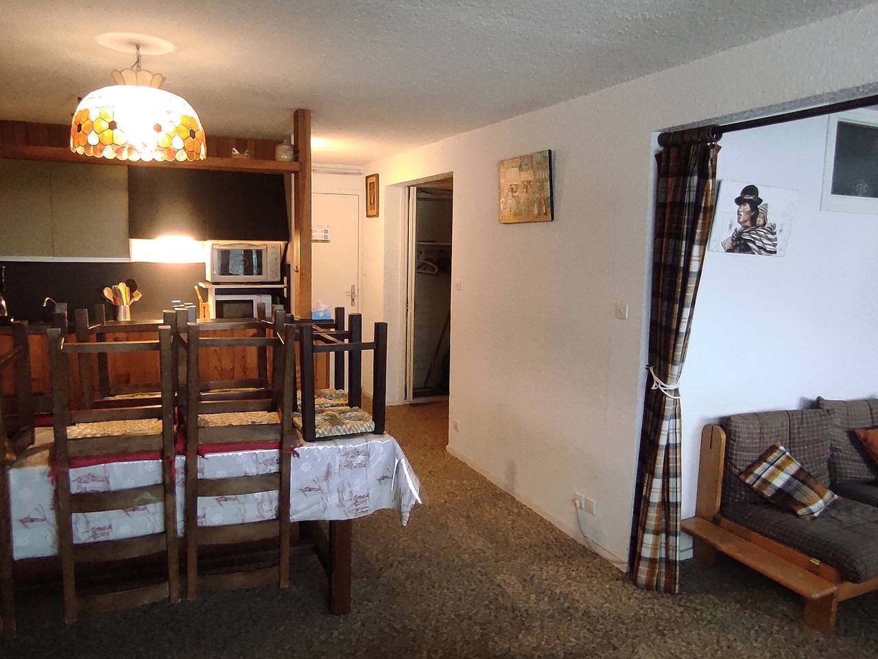 Apartamento entero, Apartamento acogedor para 6 personas con balcón en Super Besse in Super Besse, Besse-et-Saint-Anastaise