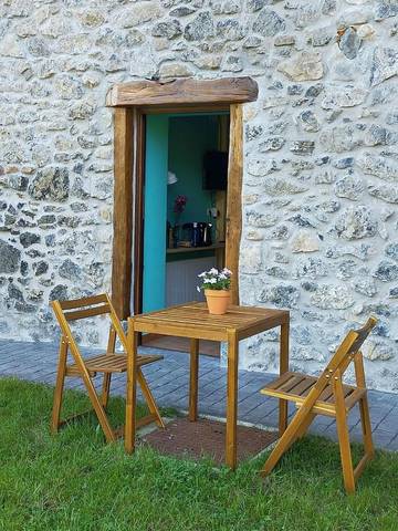 Gîte pour 2 personnes, avec terrasse ainsi que vue et jardin, animaux acceptés à Gautegiz Arteaga