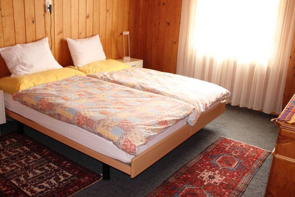 Ganze Wohnung, Chalet Scaletta de Castelberg, (Disentis/Mustér), 1018 in Disentis, Surselva
