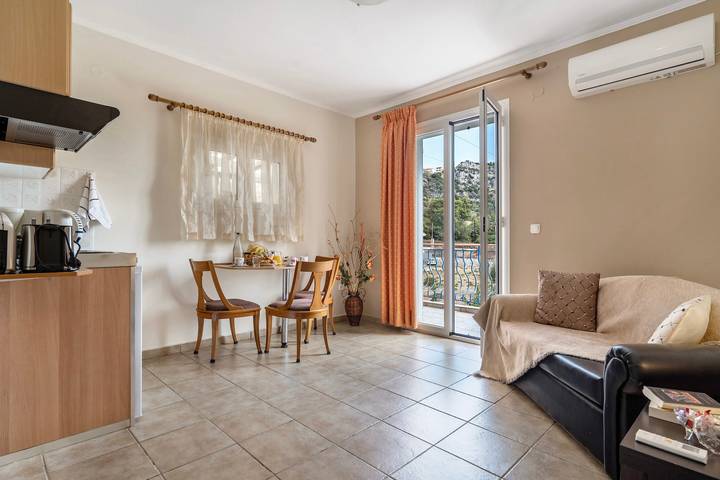 Ferienwohnung für 4 Personen, mit Garten und Whirlpool, mit Haustier in Kefalonia - 3