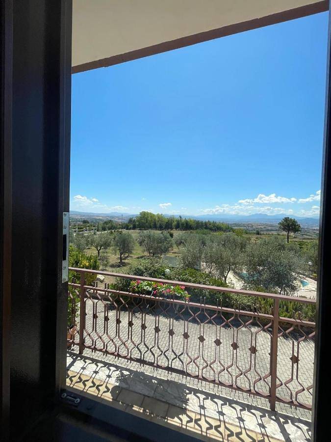 Location de vacances pour 4 personnes, avec vue et terrasse, animaux acceptés à Pietrelcina - 2