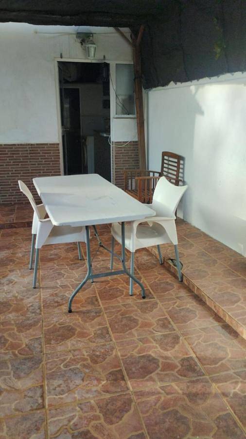 Location de vacances pour 3 personnes, avec vue ainsi que piscine et balcon dans Onda - 2