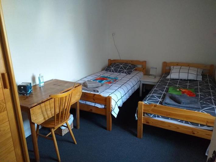 Cottage pour 2 personnes, avec piscine ainsi que jardin et vue dans Le Fraysse