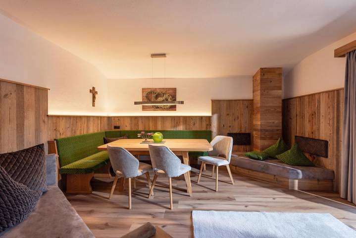 Gîte pour 7 personnes, avec balcon, adapté aux familles à Zell am Ziller - 4