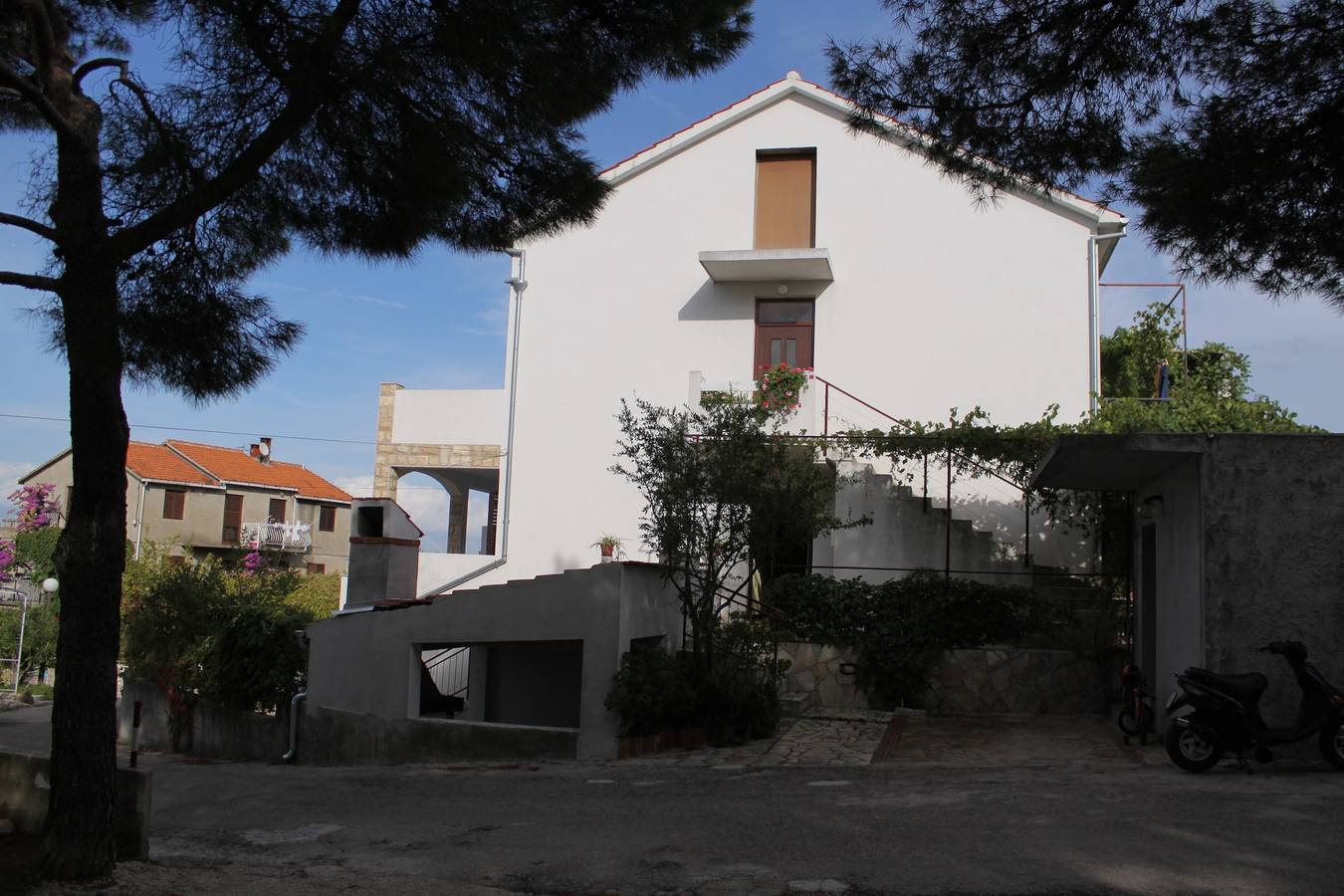 Apartamento entero, Apartamento para dos personas con terraza y vista al mar Jelsa, Hvar A-5703-a in Jelsa, Hvar (isla)