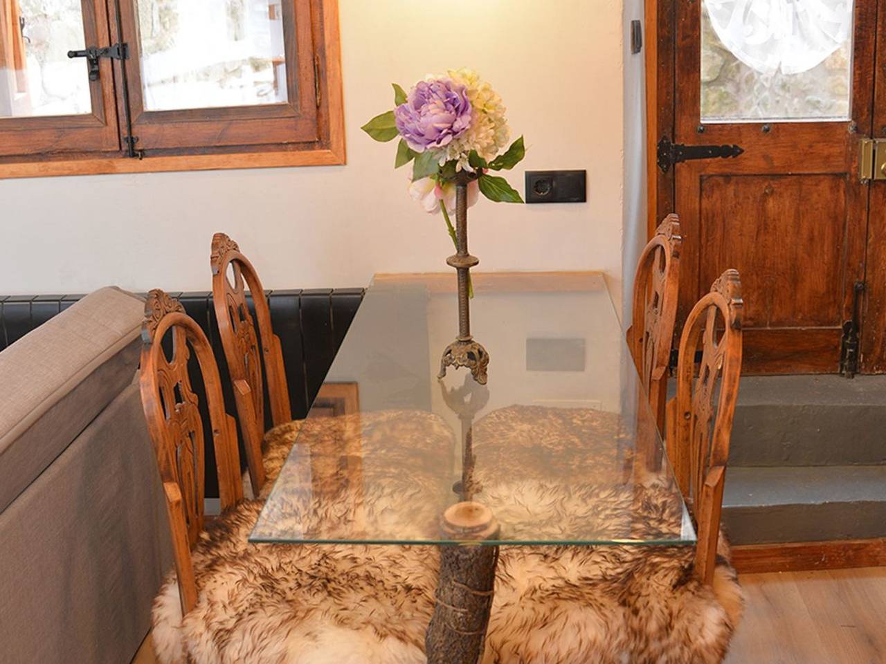 Apartamento entero, Angepasste rustikale Wohnung für 4 Personen Pobla de Lillet in La Pobla de Lillet, Pirineo Catalan