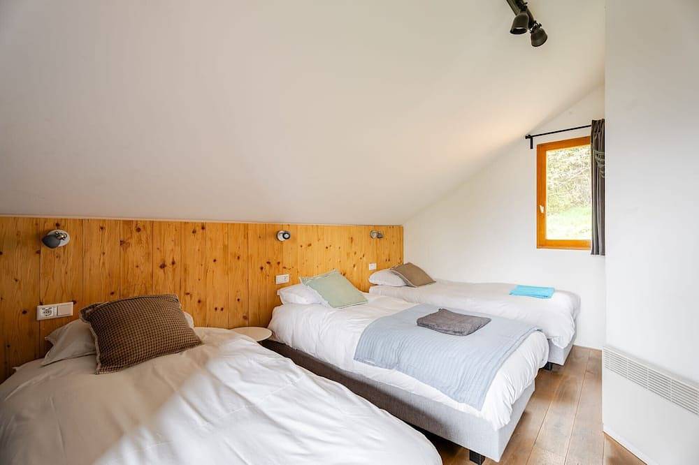 Chalet luxueux et confortable - Skies aux pieds - Wifi/Netflix - Alpe d'Huez in Villard-Reculas, Parc national des Écrins