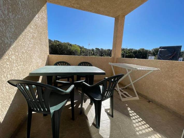 Gîte pour 4 personnes, avec piscine ainsi que terrasse et vue, animaux acceptés dans Plage Venga Di L Oru Santa Maria Poggio - 3