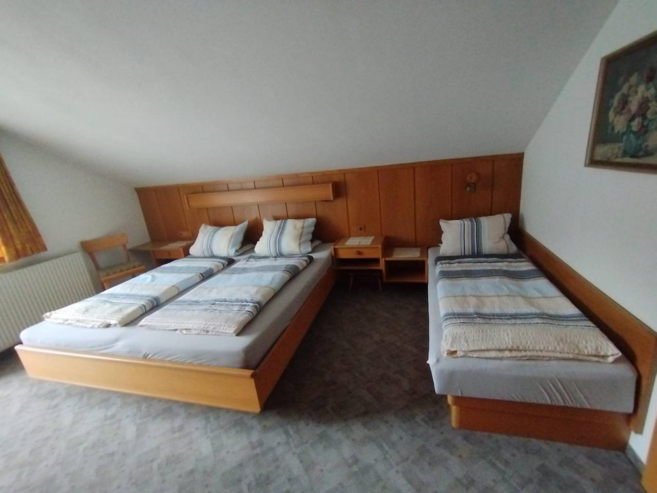 Dreibettzimmer mit Dusche, Wc in Schladming, Schladming-Dachstein
