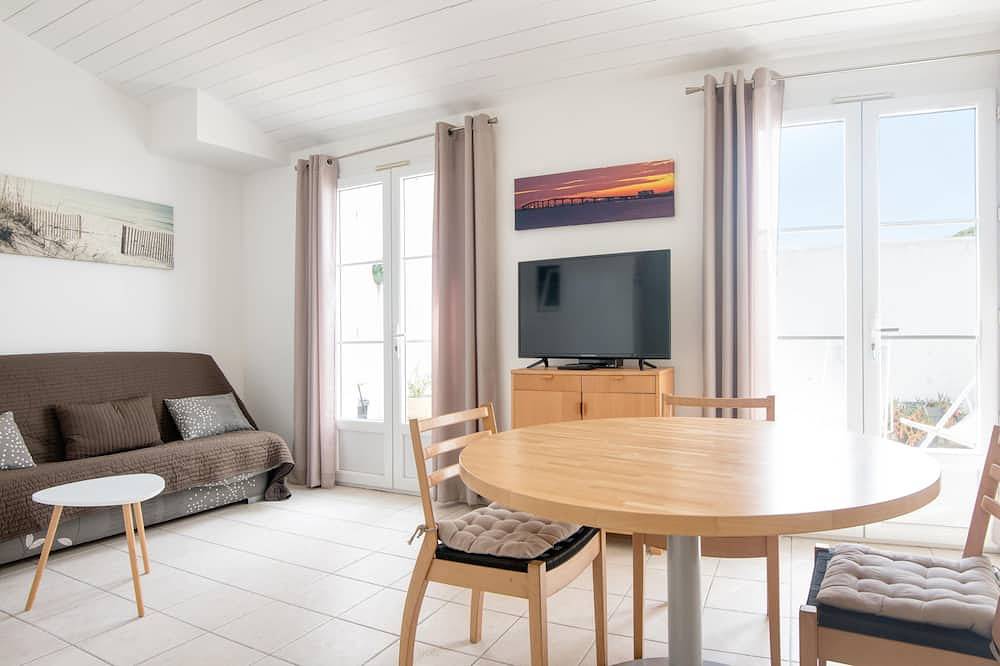 Entire apartment, Porcelaine House   . in La Couarde-sur-Mer, Ile de Re