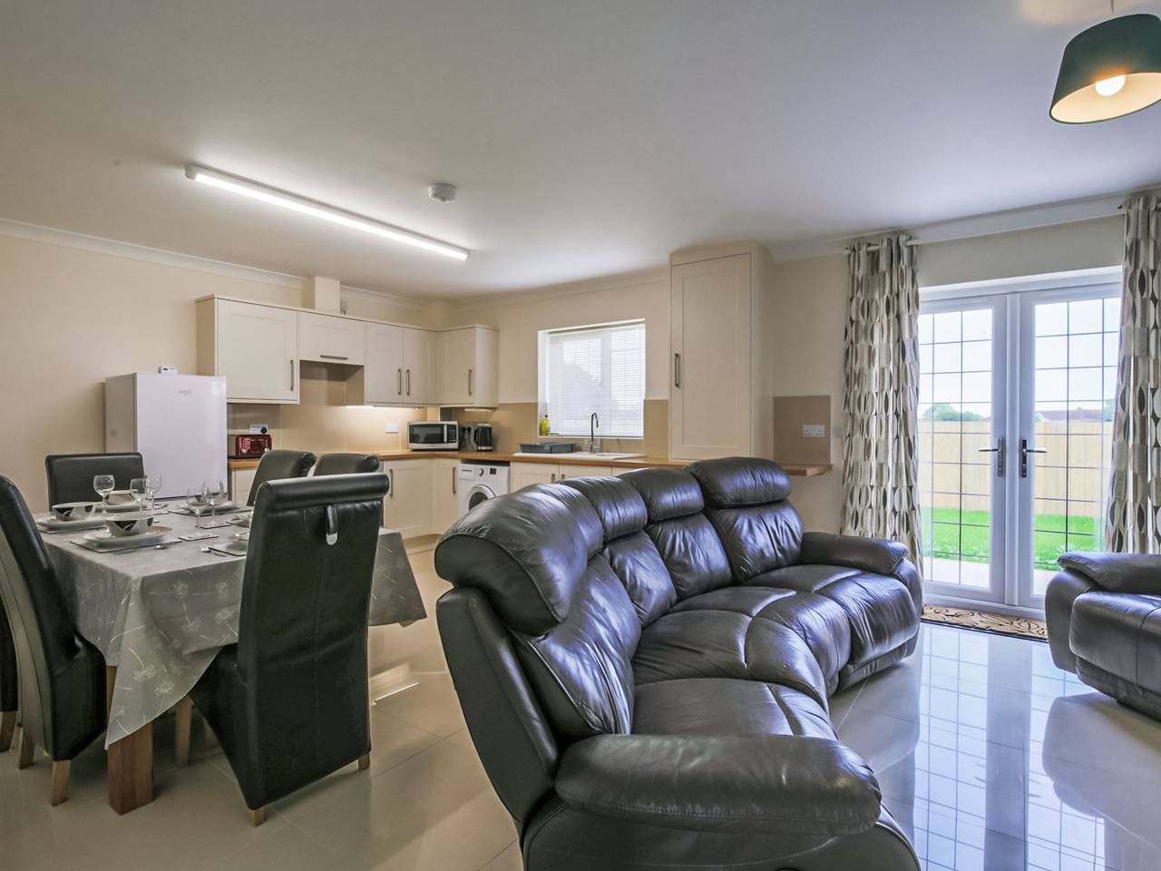 2 Dawson Court - Uk33411 in Mablethorpe, Lincolnshire