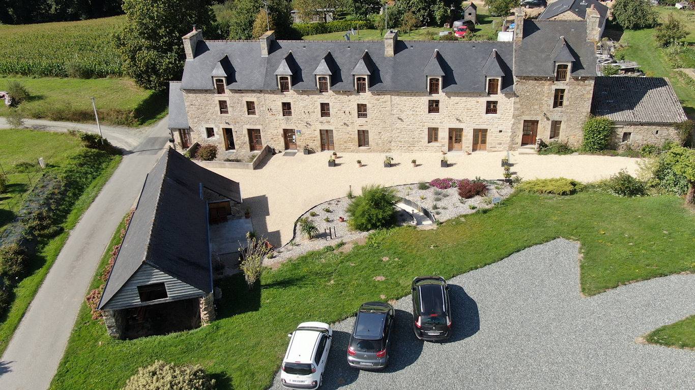 Gite La Rompardais, à la campagne, à 15 minutes des plages in Pléven, Région de Dinan
