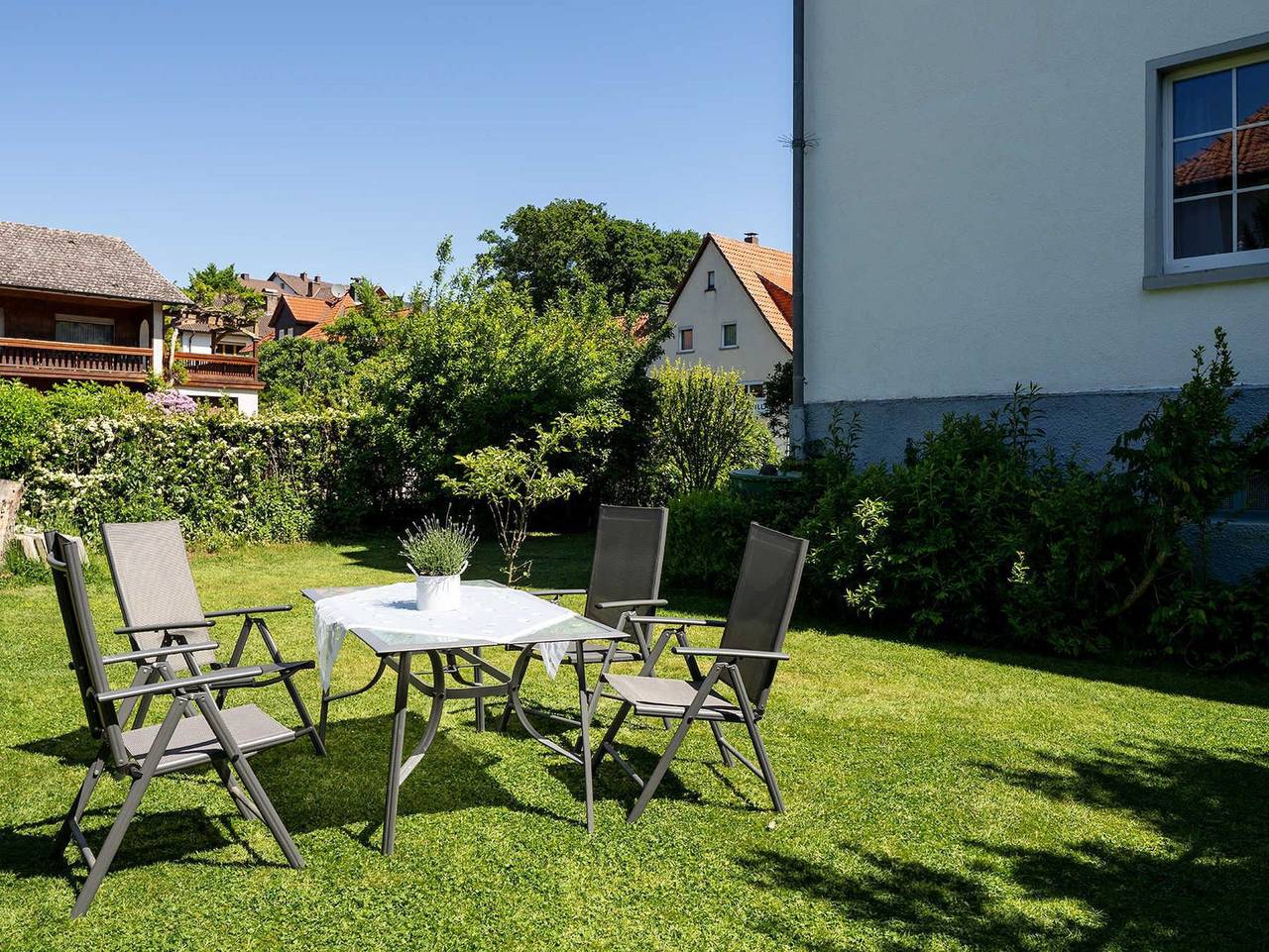 Ganze Ferienwohnung, Villa am Edersee - Ferienwohnung Villa am Edersee in Hemfurth-Edersee, Edertal