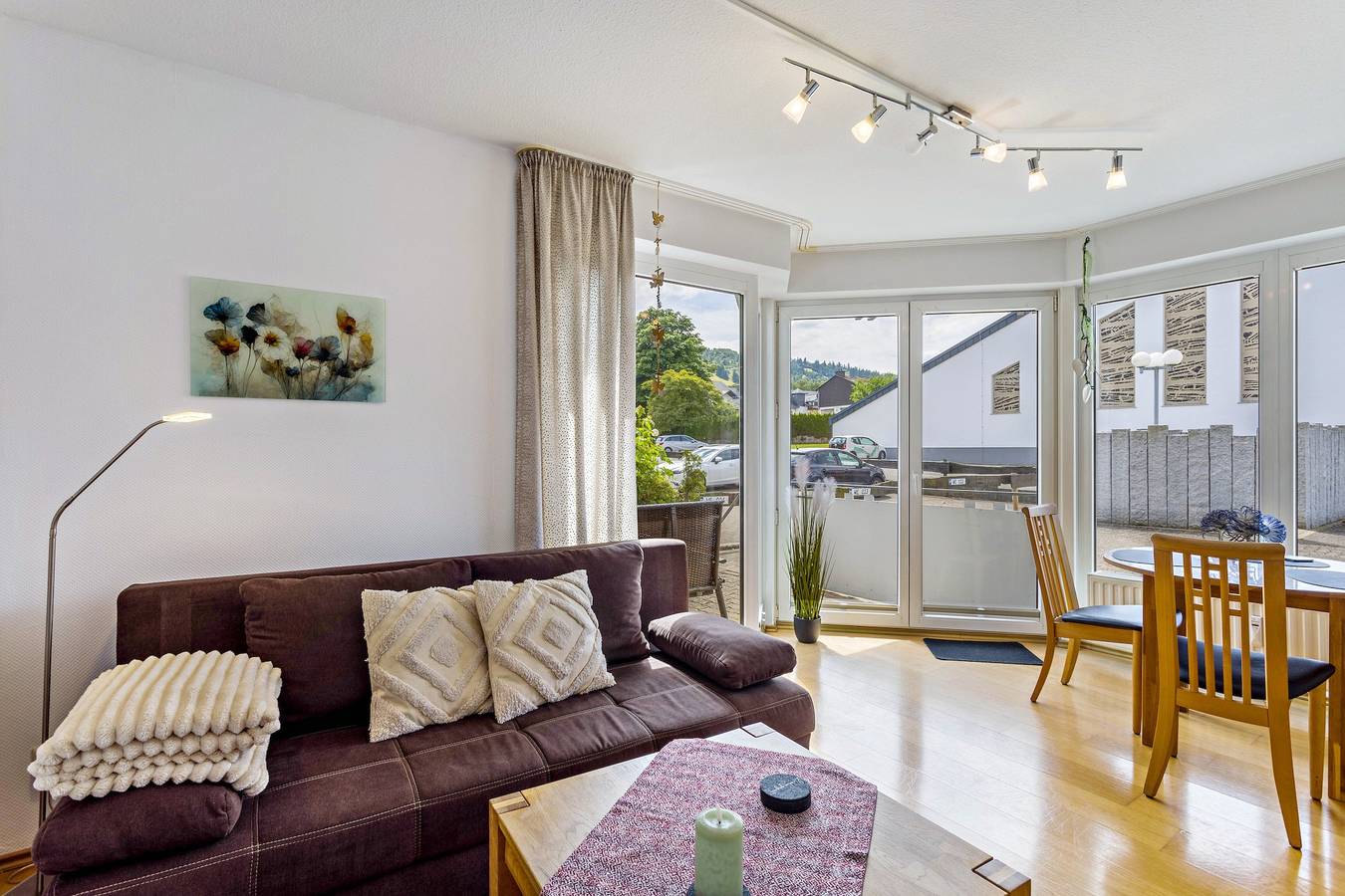 Ganze Wohnung, Fewo Ricken zentral am Kurpark, nähe Lagunenbad, Eislaufhalle, Skigebiet in Willingen, die Mittelgebirge