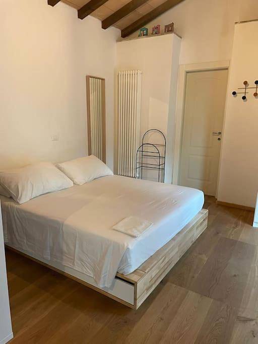 Gîte pour 4 personnes, avec jardin à Vecchiano