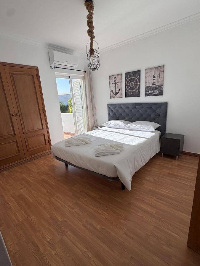 Maison d’hôte pour 2 personnes, avec Terrasse dans Quelfes
