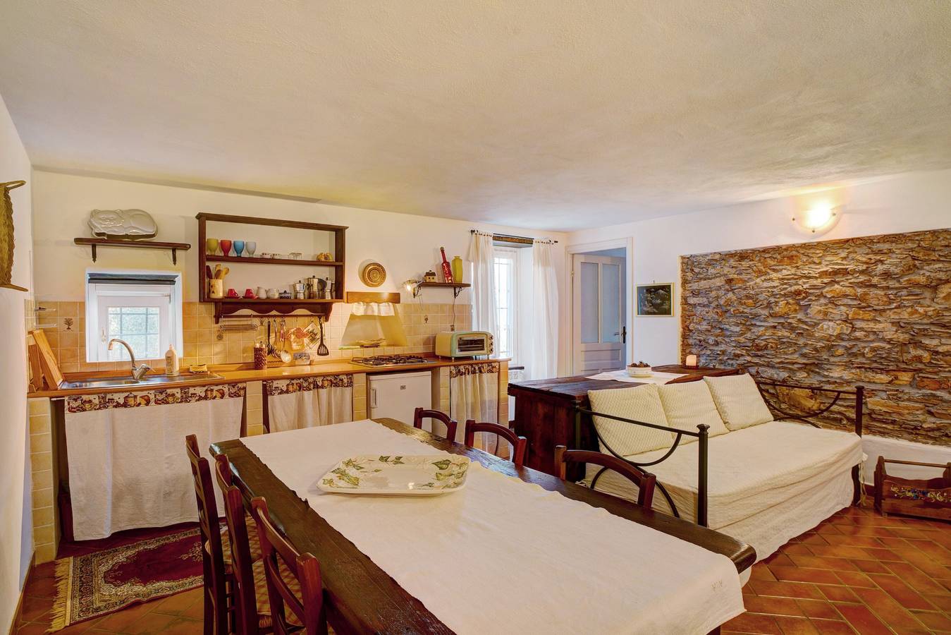 Hel lejlighed, Ferielejlighed for 5 personer med have in Vessalico, Liguriske Alper