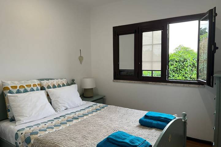 Gîte pour 6 personnes, avec jardin à Mafra - 2