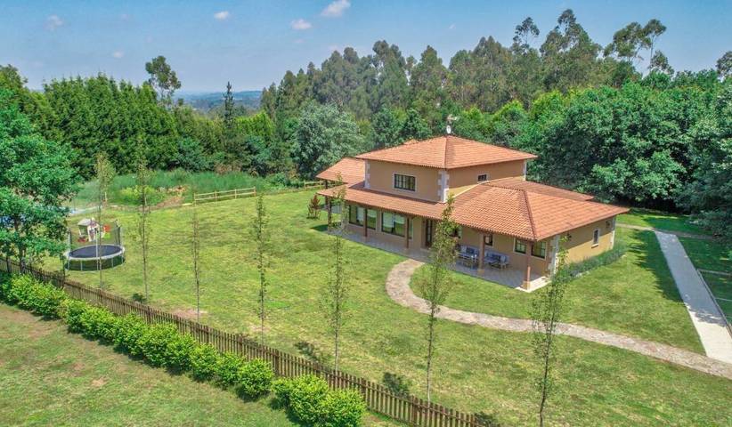 Casa rural para 6 personas, con piscina además de jardín y terraza en El Pino - 4