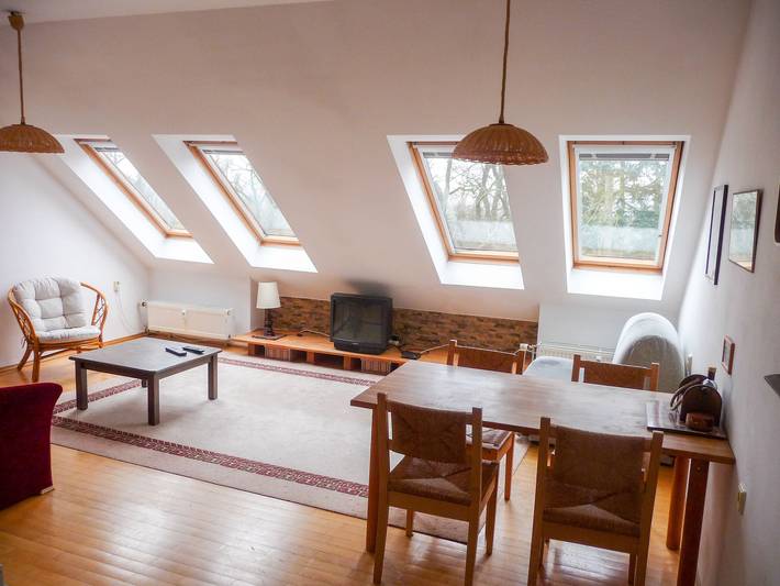 Ferienwohnung für 4 Personen, mit Balkon und Terrasse sowie Garten in Prag - 2