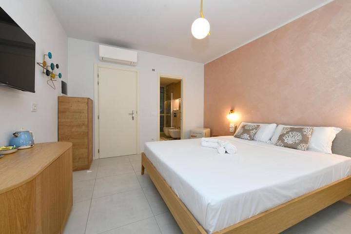 Maison d’hôte pour 2 personnes, avec vue ainsi que vue sur le lac et terrasse à Sirmione - 3