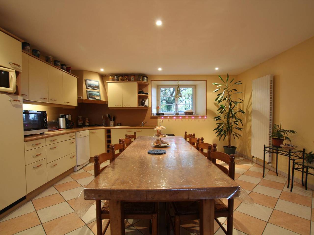 Geräumiges Landhaus mit Charme in Ver in Ver, Coutances und Umgebung