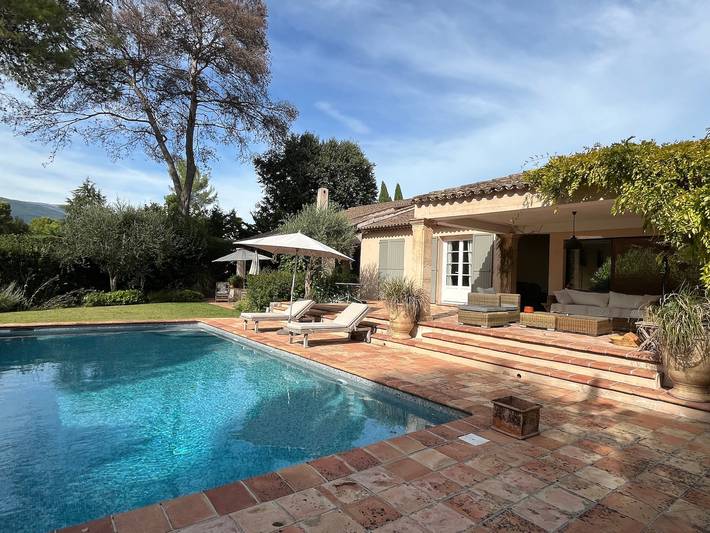 Villa pour 8 personnes, avec jardin, animaux acceptés dans les Alpes maritimes