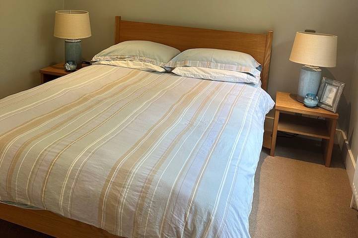 Location de vacances pour 6 personnes, avec terrasse ainsi que piscine et jardin à Kenmare - 4