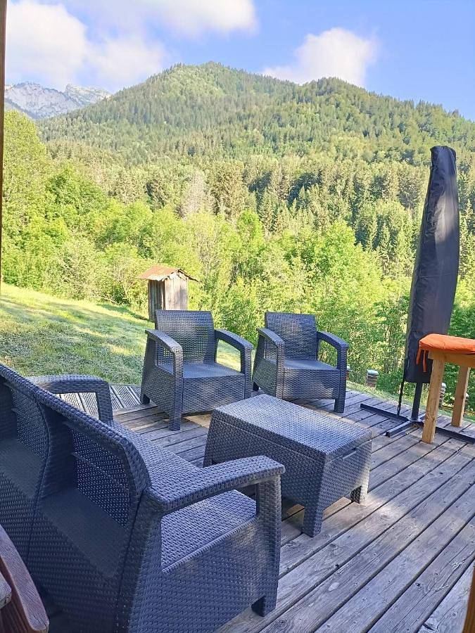Location de vacances pour 6 personnes, avec jardin et vue à Mégevette