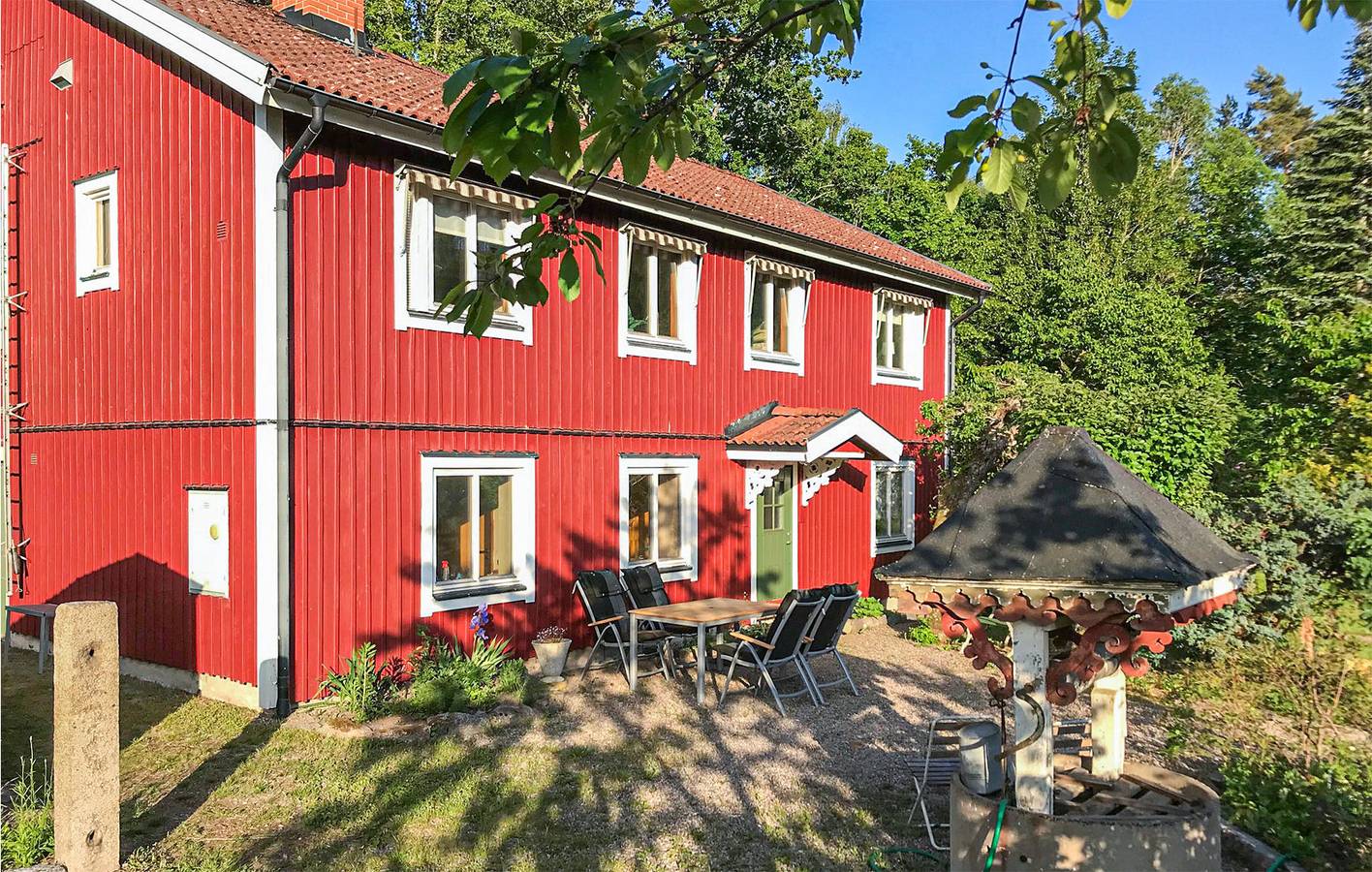 Hus för 6 Personer med terass in Langasjön