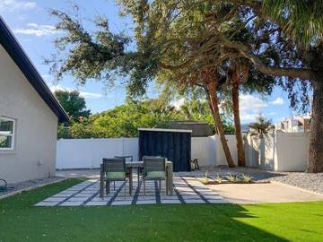 Vacation Home for 8 Guests in Tampa, Tampa Bay, Picture 4