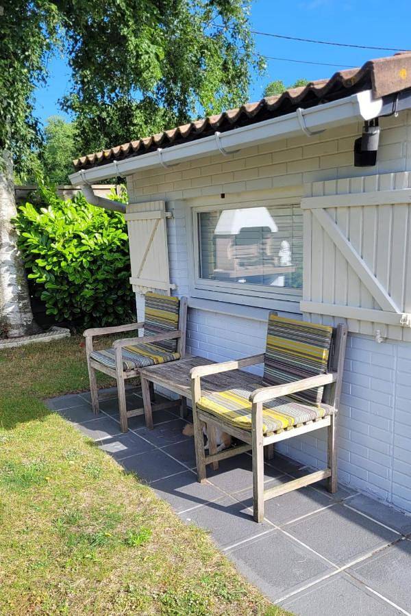 Location de vacances pour 4 personnes, avec jardin ainsi que sauna et terrasse dans Sunparks Oostduinkerke - 2