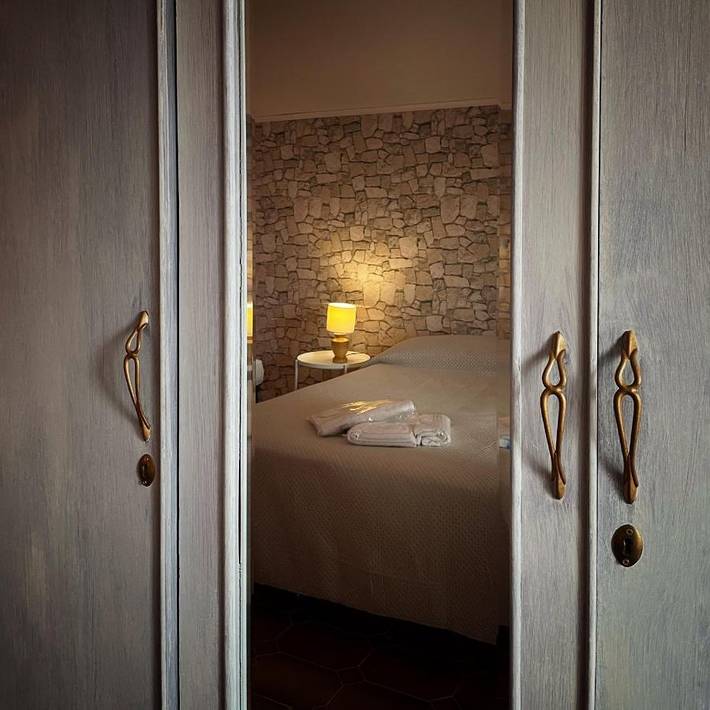Gîte pour 3 personnes, avec jardin et vue à Laurino
