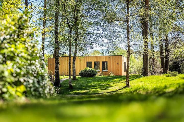 Ferienhaus für 4 Personen, mit Terrasse und Garten sowie Sauna in Uelsen