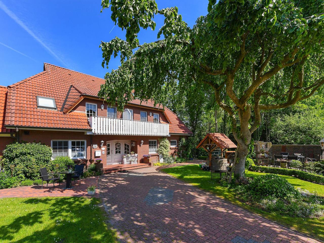 Ganze Ferienwohnung, Haus an der Burg - Ferienwohnung Kegelrobbe in Werdum, Landkreis Wittmund