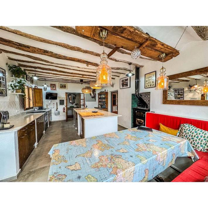 Chalet para 10 personas, con piscina además de vistas y jardín en Comarca de Baza - 3