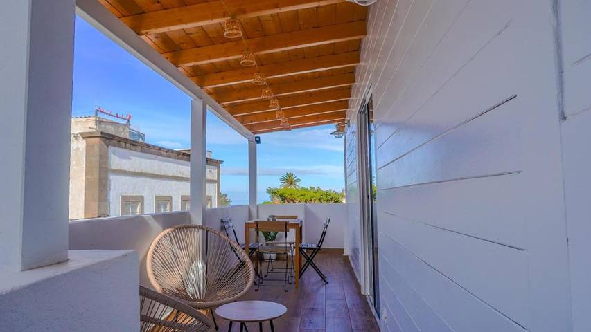 Apartamento de vacaciones para 3 personas, con terraza y vistas - 1