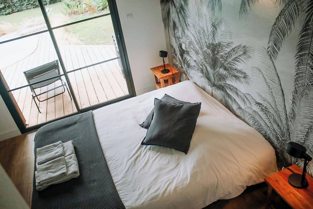 Les cabanes de l'océan, avec piscine et accès direct plage sauvage in Messanges, Côte d’Argent