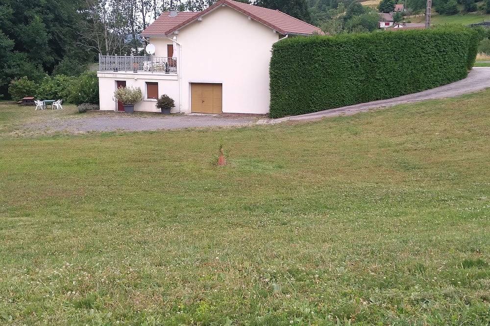 Entire apartment, Gite Des Amoureux De La Nature in Plainfaing, Parc naturel régional des Ballons des Vosges
