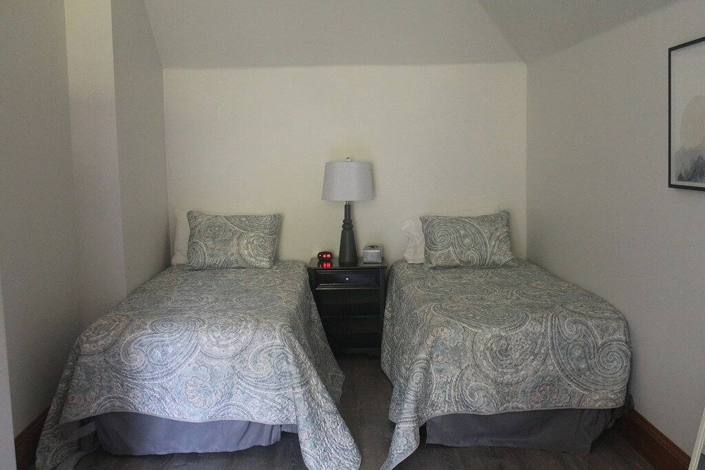 Private Waterfront Estate with Pool, Private Beach and Dock in Chesapeake Bay