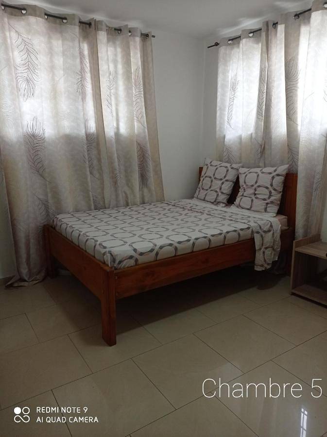 Chambre d’hôte pour 2 personnes, avec terrasse à Mamoudzou - 3