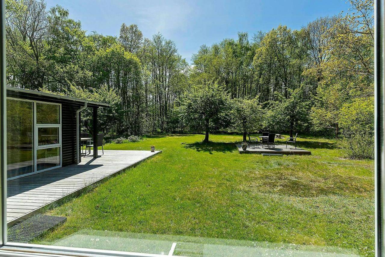Nature-Immersed Cottage By Camønoen On Møn in Ulvshale, Vordingborg und Umgebung